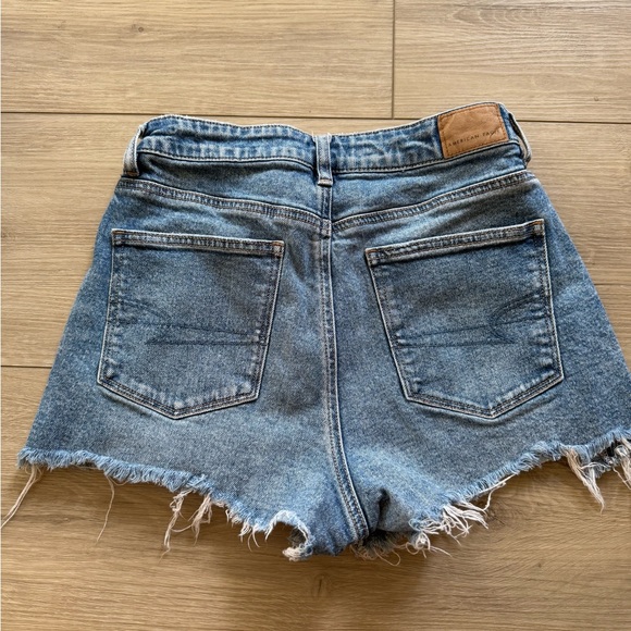 American Eagle Blue Denim Shorts - Picture 2 of 3
